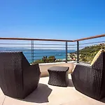 Seaview Lemona Villa *