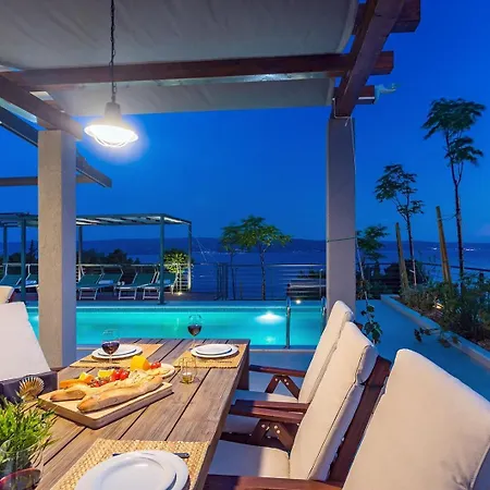 Seaview Lemona *