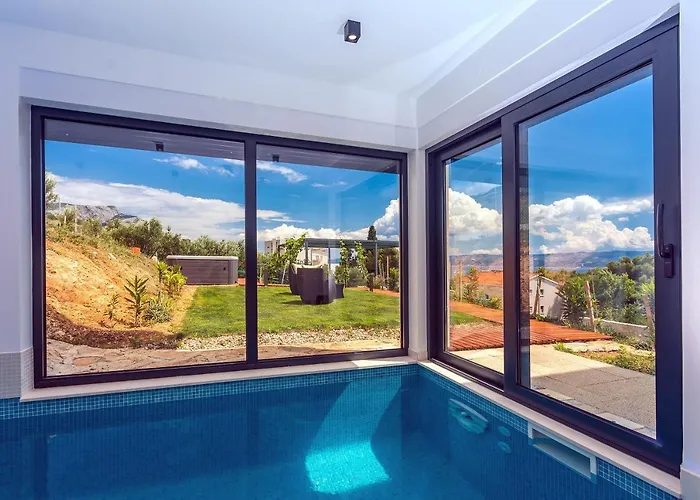 فيلة Seaview Lemona *